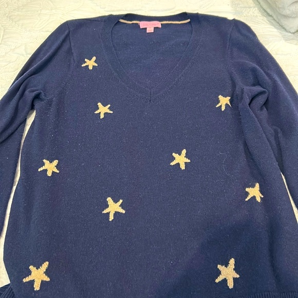 EUC Lilly Pulitzer Christmas sweater with gold starfish stars XL - Picture 1 of 6